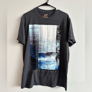 Amplify Men Gray with logo T-shirt Size M